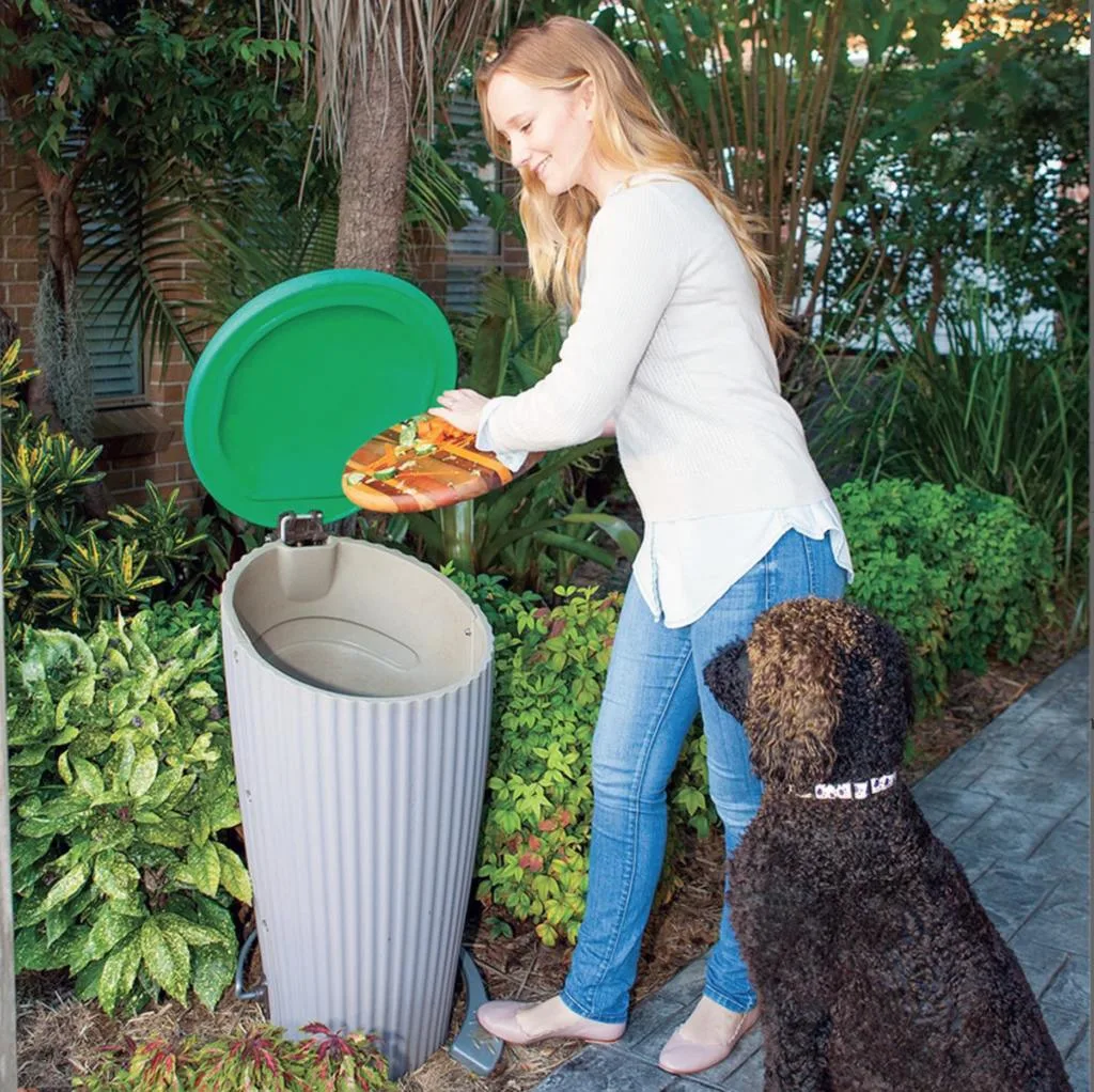 can you dipose of dog poop in waste container