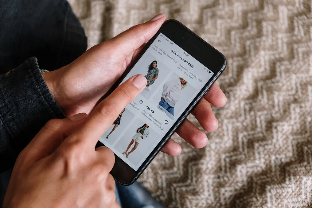 Secondhand buying apps give luxury items new lives with thrifty