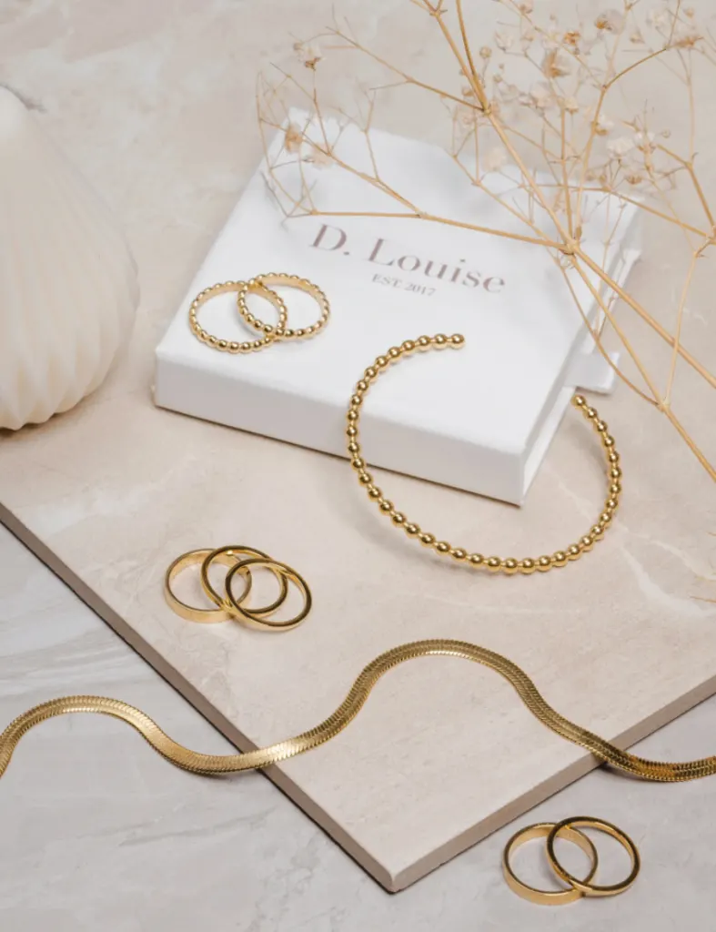 Ethical & Sustainable Jewelry Brands to Support in 2022