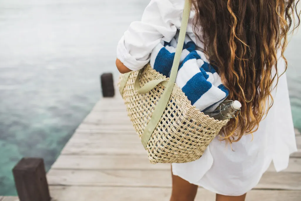 straw beach bag